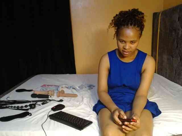 SexyElsie webcam
