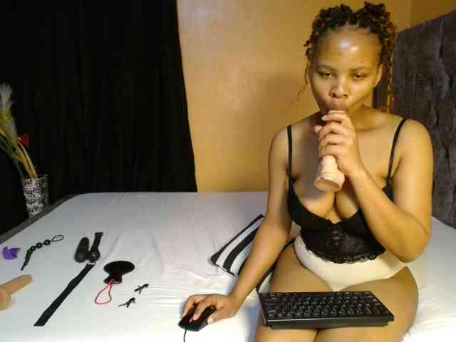 SexyElsie webcam