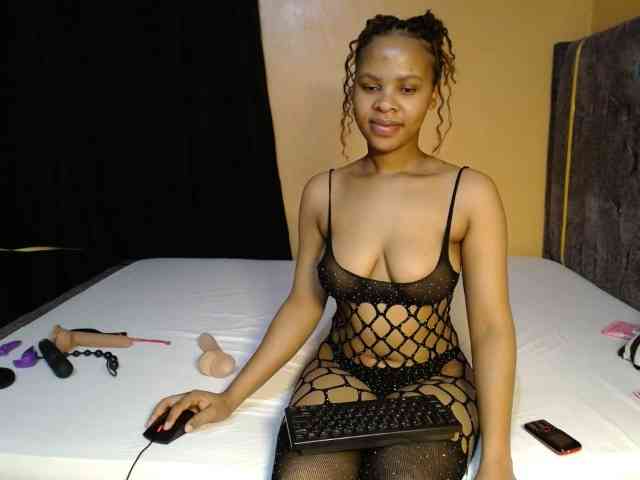 SexyElsie webcam