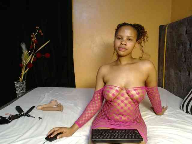 SexyElsie webcam