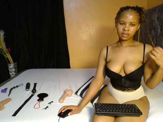 SexyElsie webcam