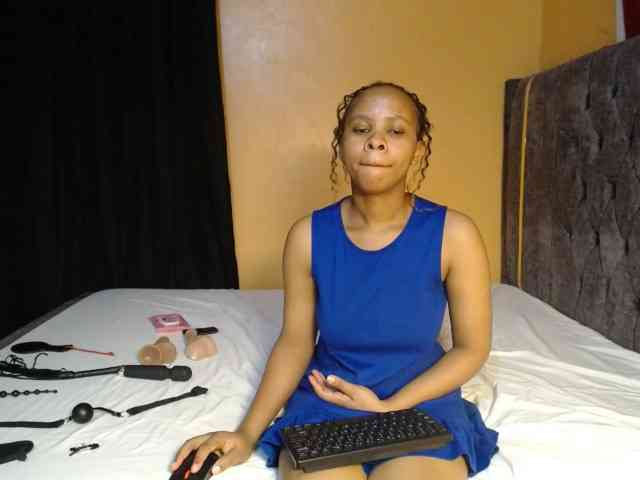 SexyElsie webcam