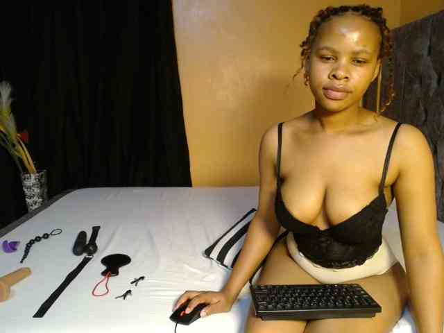 SexyElsie webcam