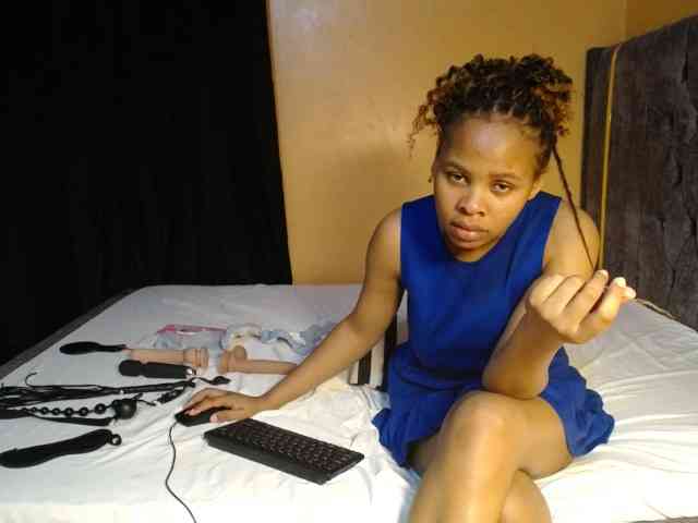 SexyElsie webcam