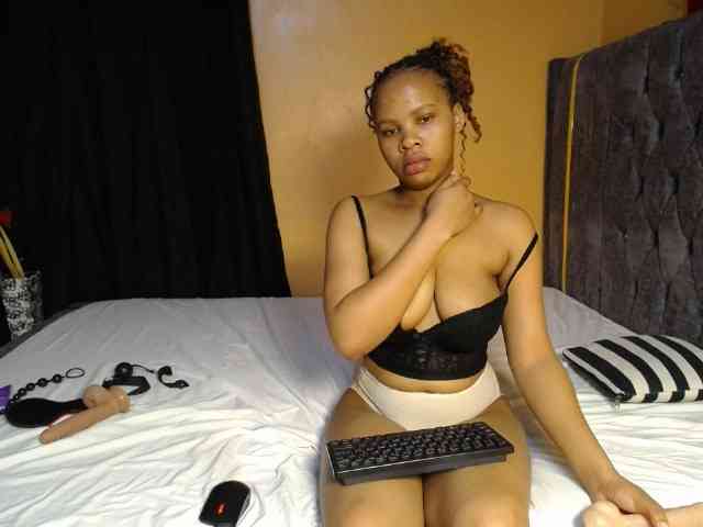 SexyElsie webcam