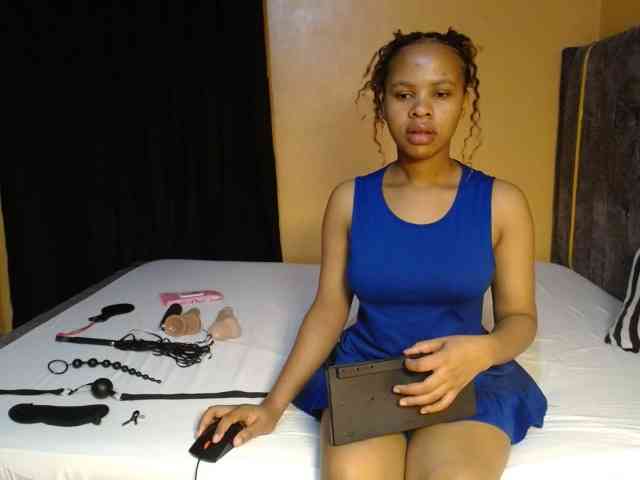 SexyElsie webcam