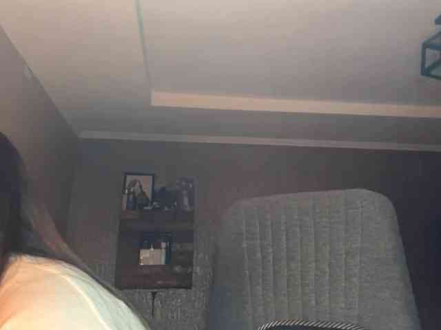 LatrishaAltigs webcam