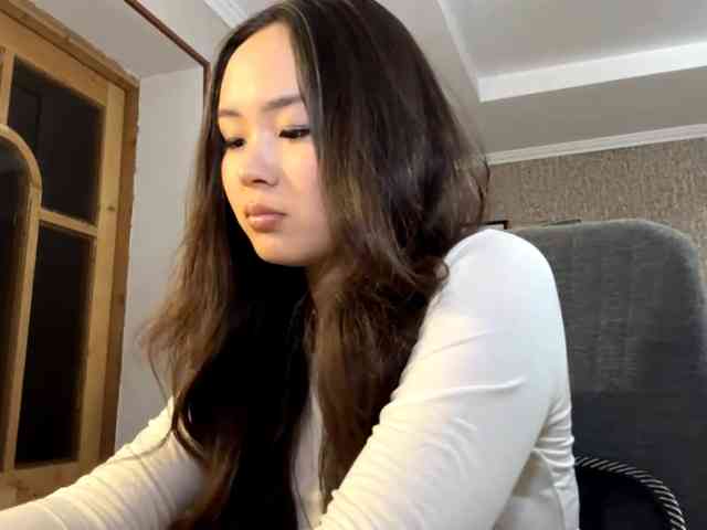 LatrishaAltigs webcam