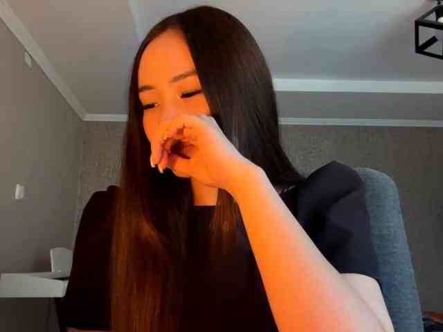 LatrishaAltigs webcam