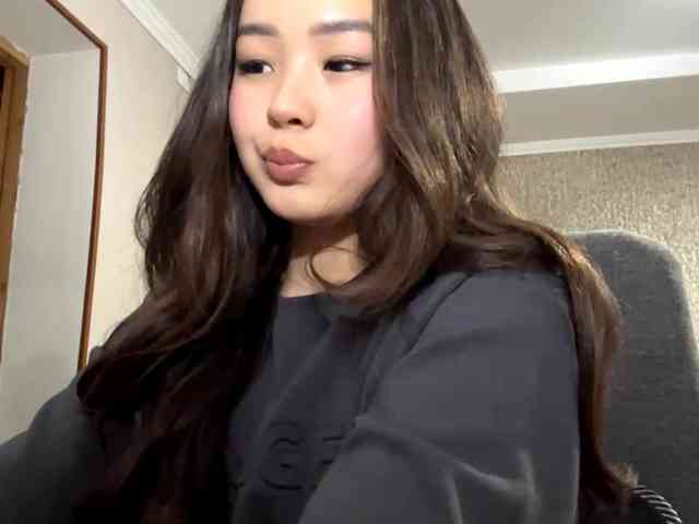 LatrishaAltigs webcam