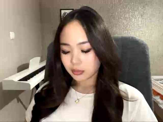 LatrishaAltigs webcam