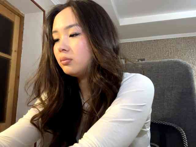 LatrishaAltigs webcam