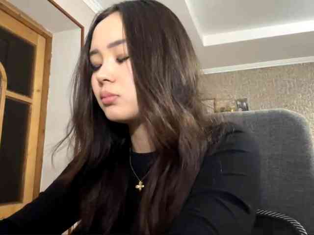 LatrishaAltigs webcam