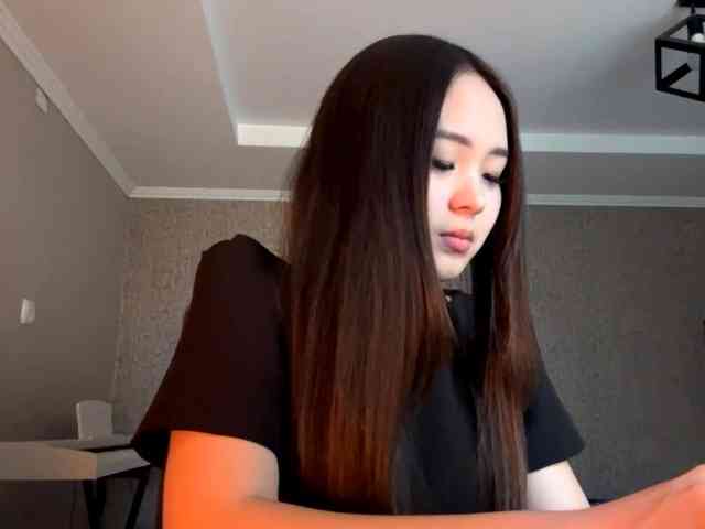 LatrishaAltigs webcam