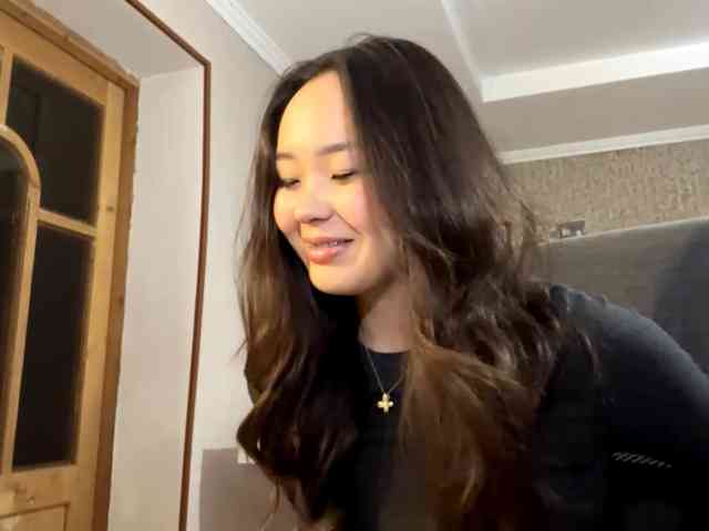 LatrishaAltigs webcam