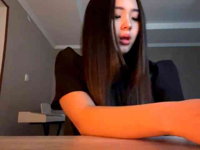 LatrishaAltigs webcam