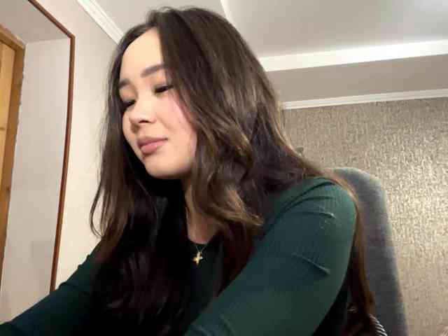 LatrishaAltigs webcam