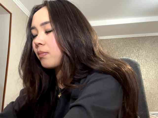 LatrishaAltigs webcam