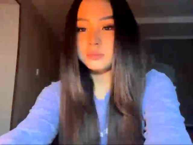 LatrishaAltigs webcam