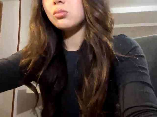 LatrishaAltigs webcam