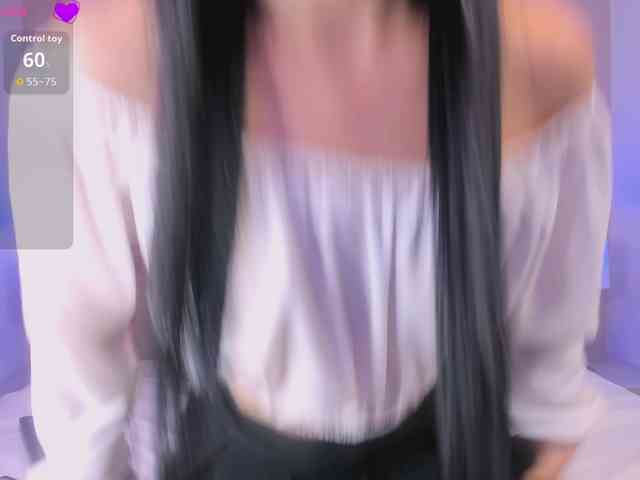 DafneJames webcam