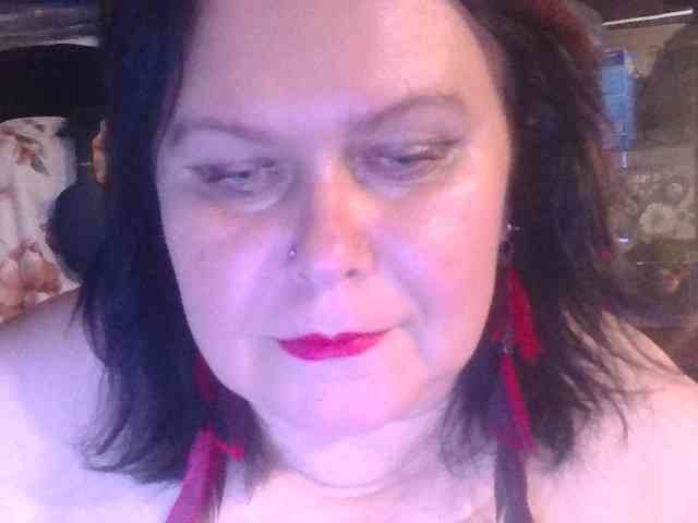 CharleeKendall webcam