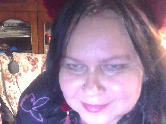 CharleeKendall webcam