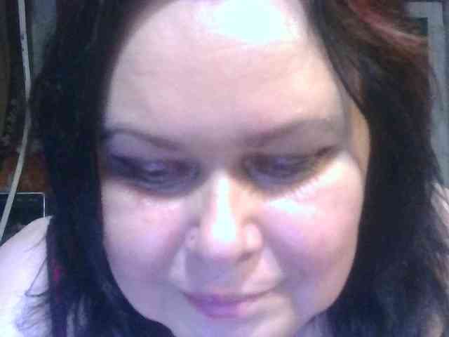 CharleeKendall webcam