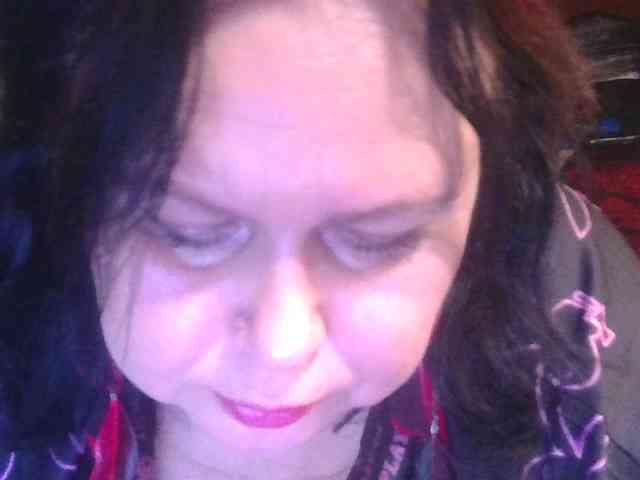 CharleeKendall webcam