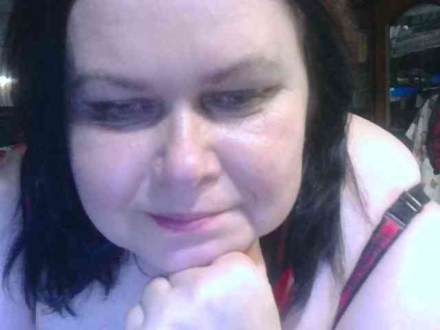 CharleeKendall webcam