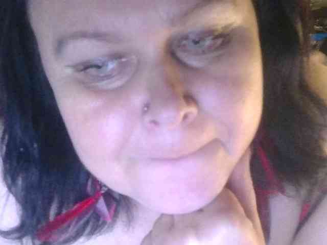 CharleeKendall webcam