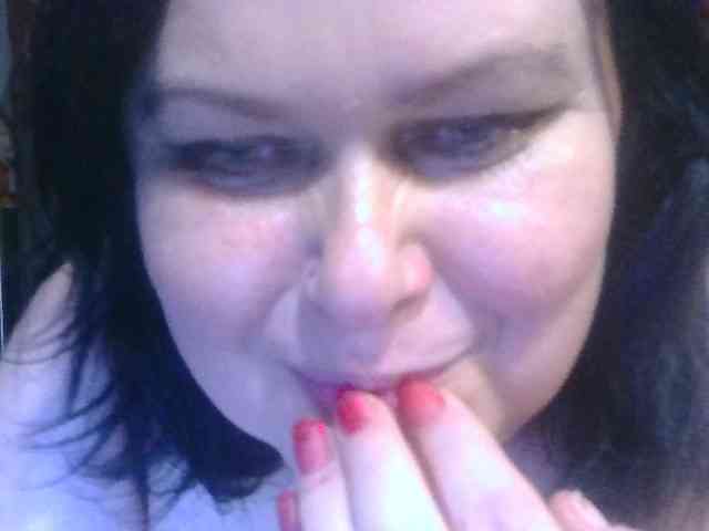 CharleeKendall webcam