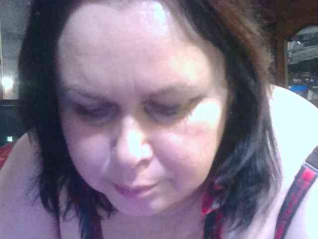 CharleeKendall webcam