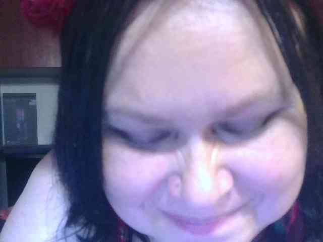 CharleeKendall webcam