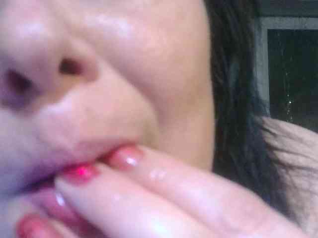 CharleeKendall webcam