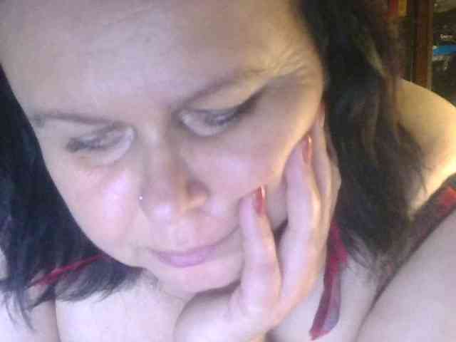 CharleeKendall webcam