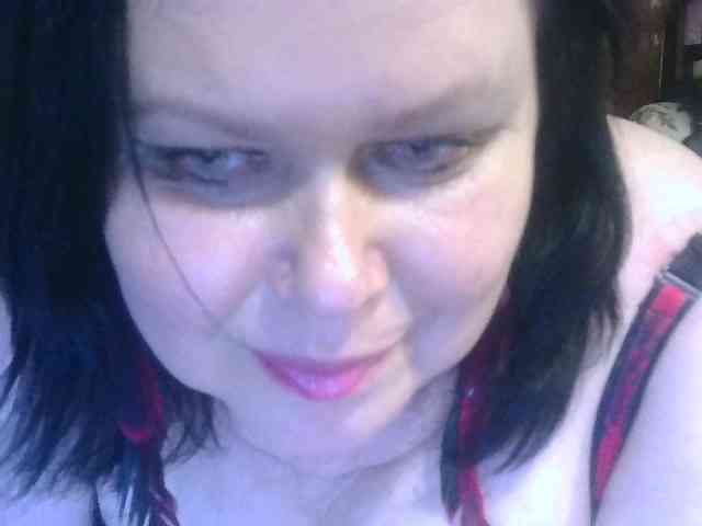 CharleeKendall webcam