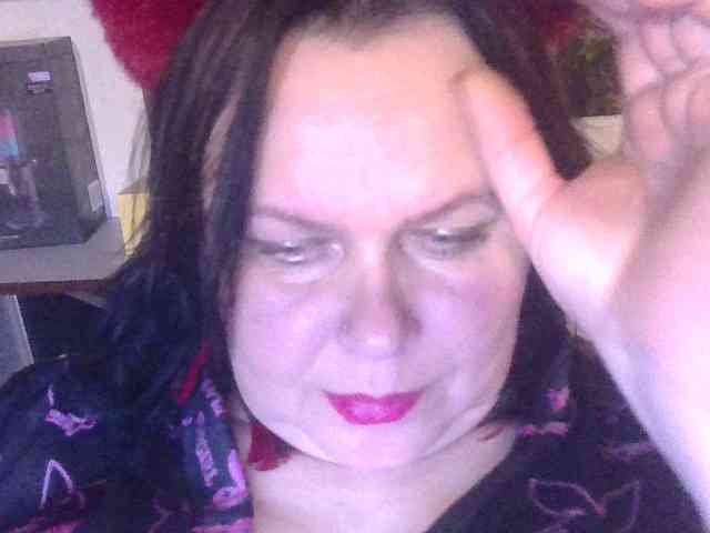 CharleeKendall webcam