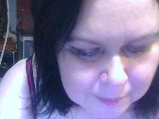 CharleeKendall webcam