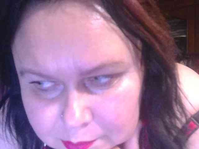 CharleeKendall webcam