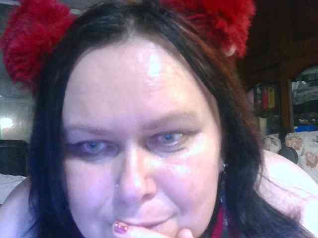 CharleeKendall webcam