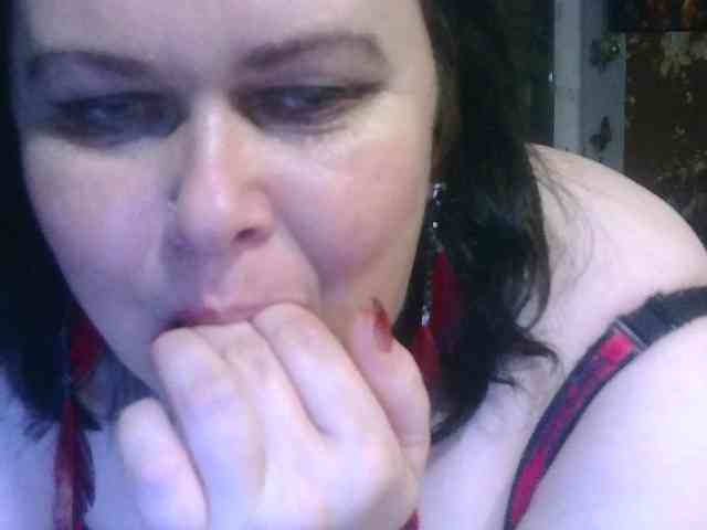 CharleeKendall webcam