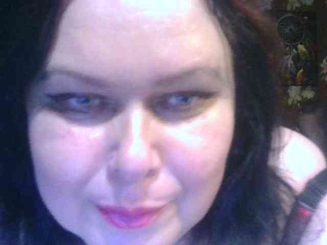 CharleeKendall webcam