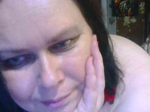 CharleeKendall webcam