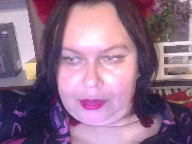 CharleeKendall webcam