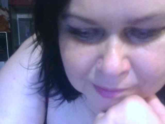 CharleeKendall webcam