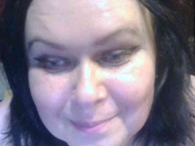 CharleeKendall webcam