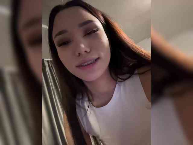 TumanANGELINA webcam