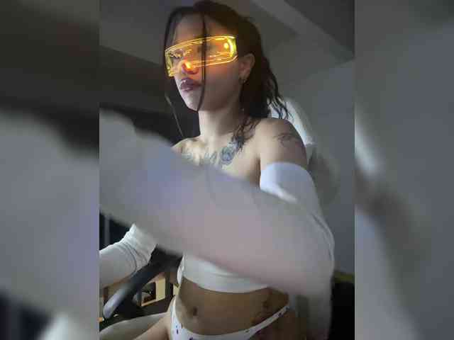 TumanANGELINA webcam