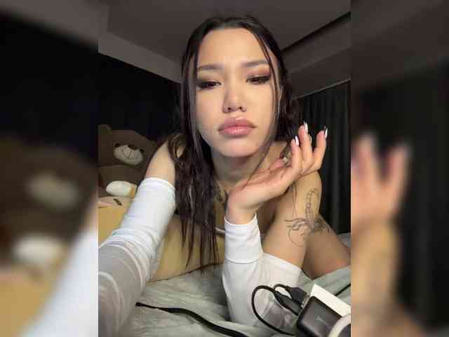 TumanANGELINA webcam